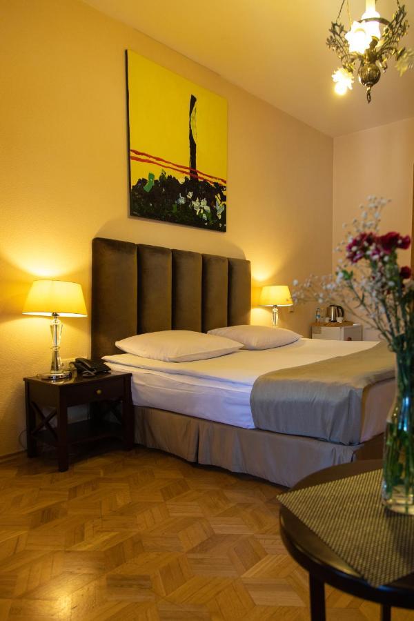 Hotel Vip Тбілісі Екстер'єр фото