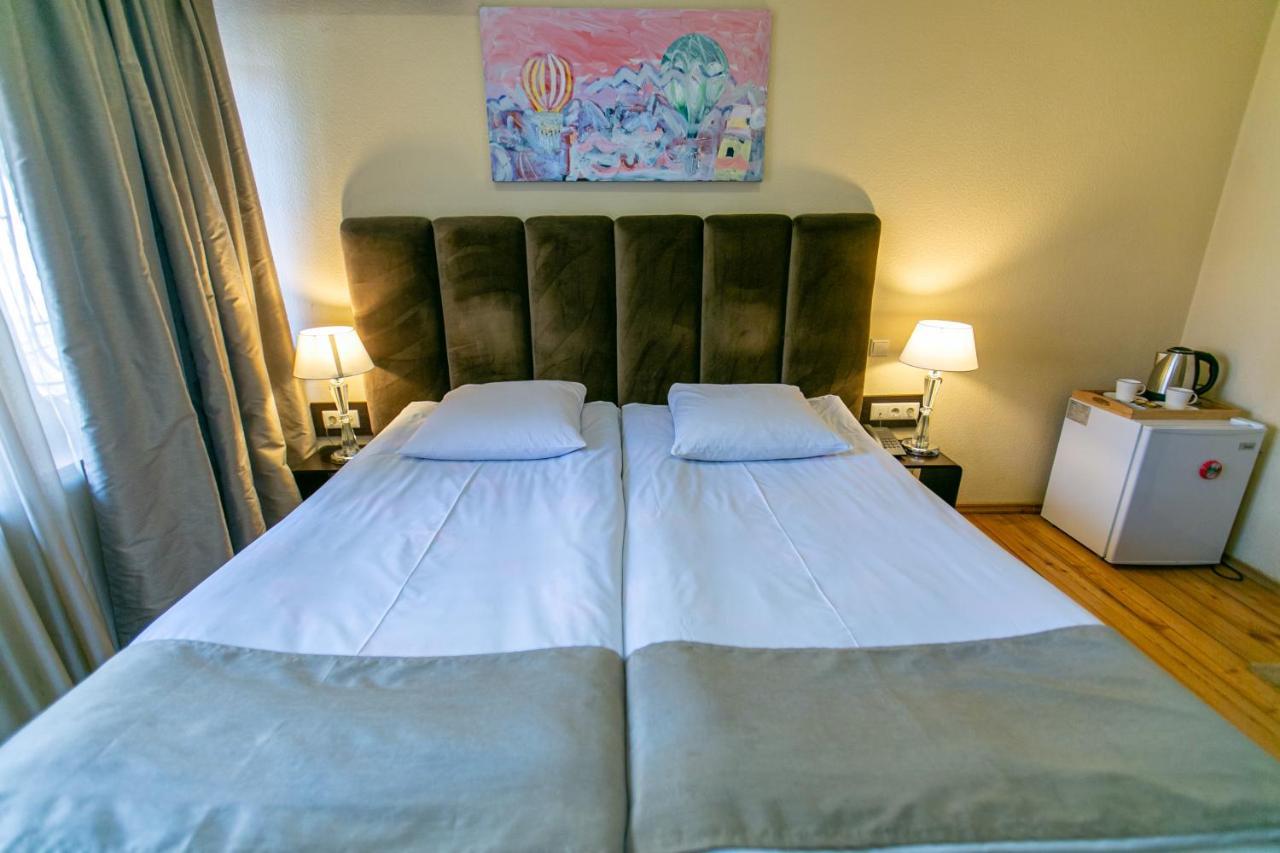 Hotel Vip Тбілісі Екстер'єр фото