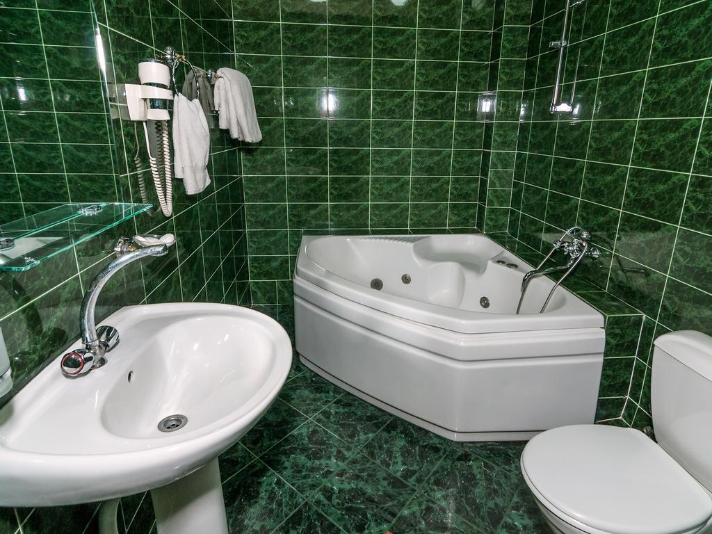 Hotel Vip Тбілісі Номер фото