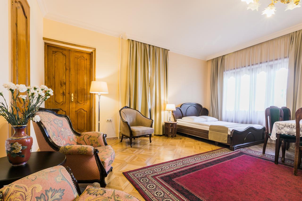 Hotel Vip Тбілісі Екстер'єр фото