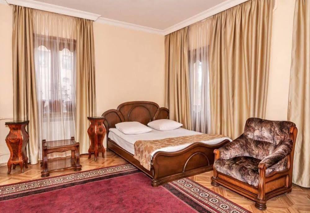 Hotel Vip Тбілісі Екстер'єр фото