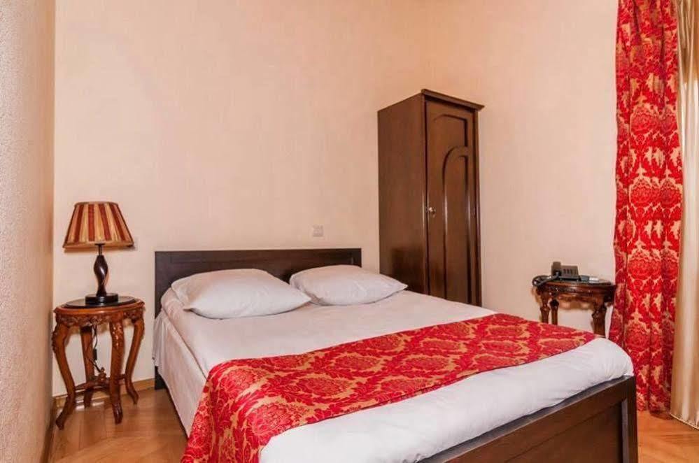 Hotel Vip Тбілісі Екстер'єр фото