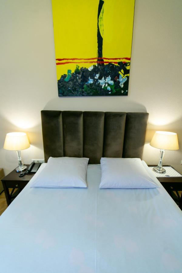 Hotel Vip Тбілісі Екстер'єр фото