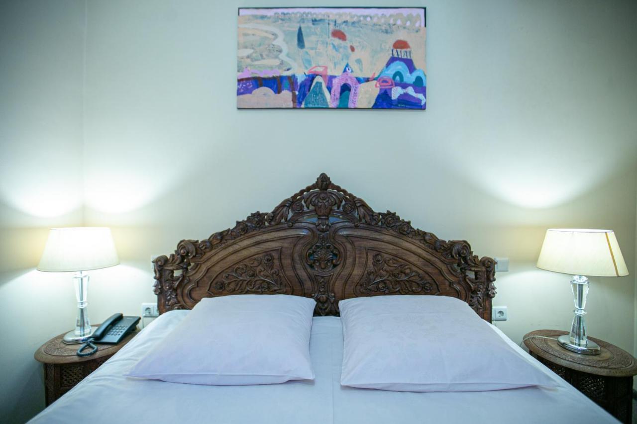 Hotel Vip Тбілісі Екстер'єр фото
